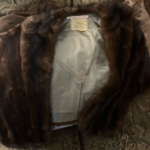 Women beautiful mink stole. Macy’s little shop. In wonderful condition